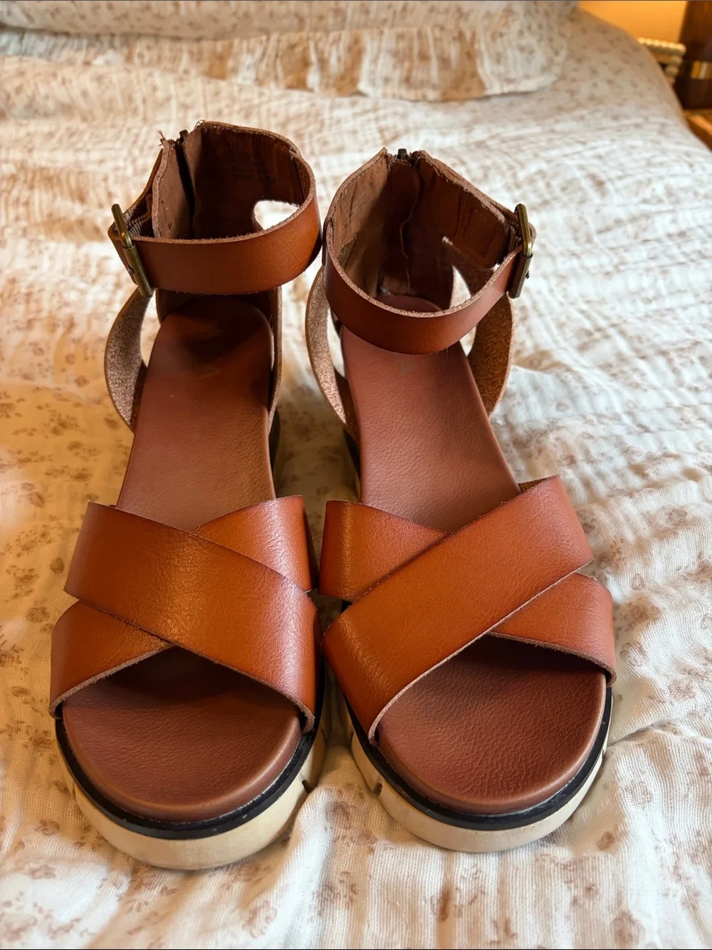 MIA stylish wedge
